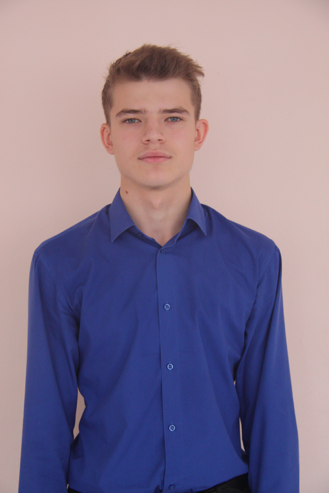 dedekin_kirill.jpg (466 KB)