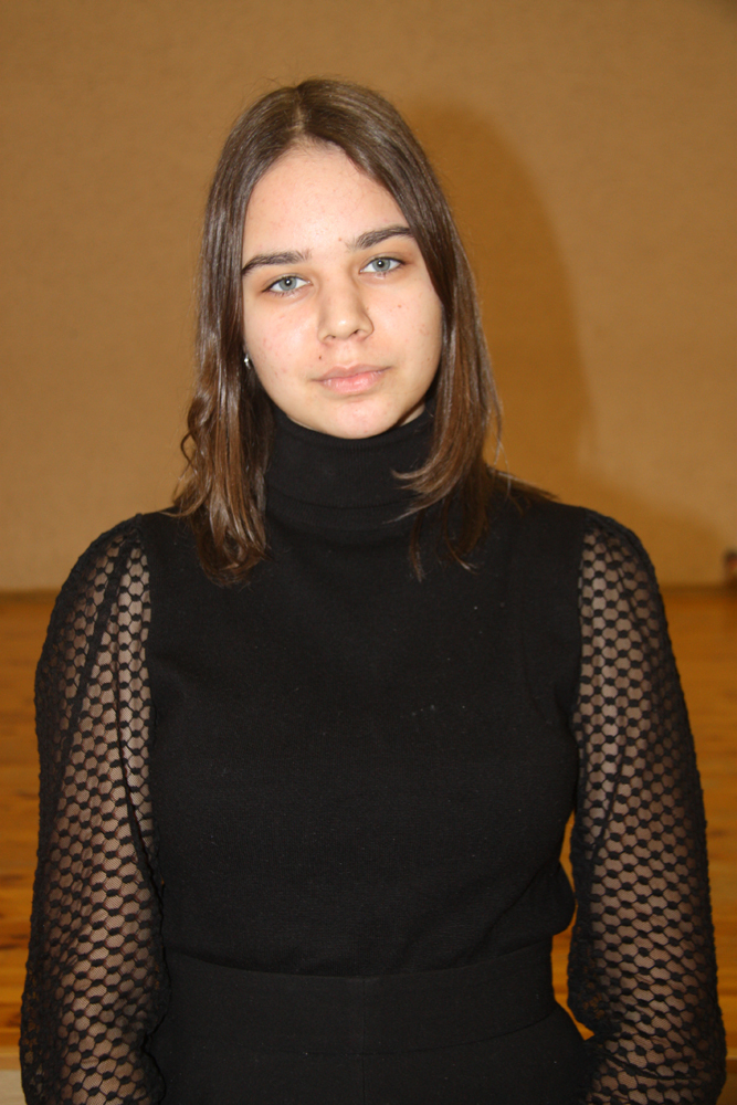 druzhinina_sofya.jpg (500 KB)